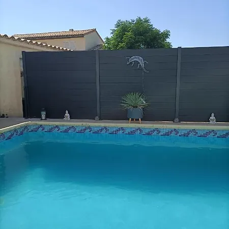 Nocleg ze śniadaniem Bulle D'evasion Trèbes